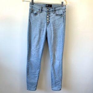 Gap Light Wash High Waisted Button Fly Jeggings (Size 25)